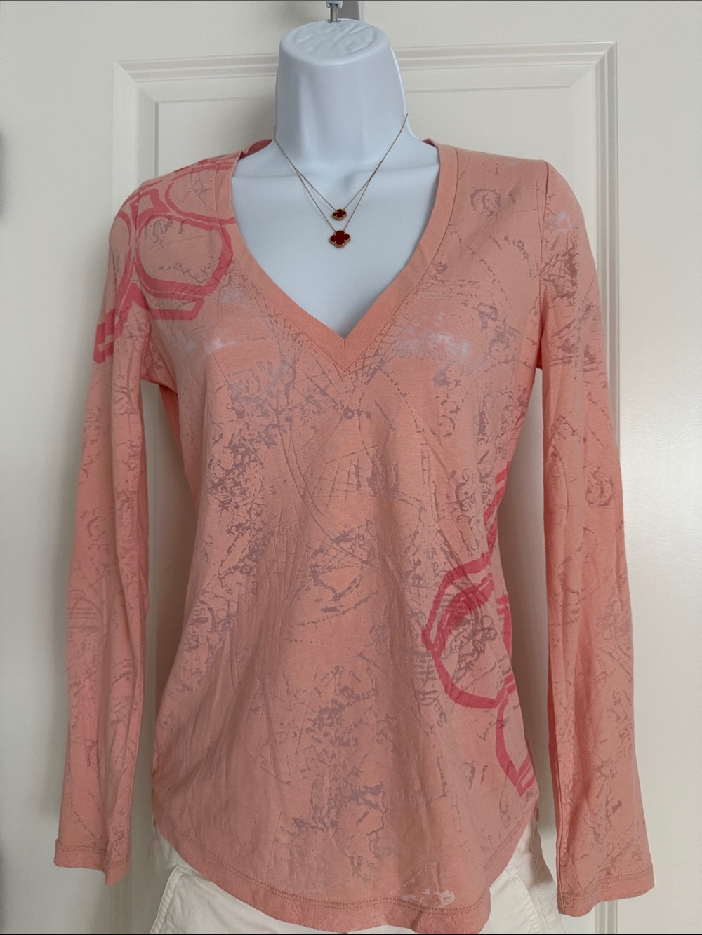 BCBGMaxAzria Peach Pink V-Neck Long Sleeve Top